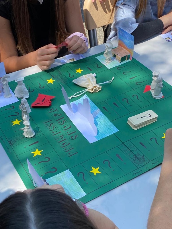 alunni giocano a promessi sposi 2.0